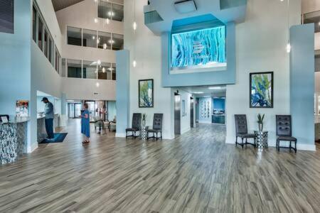 The Oyster By Brightwild-Beachfront Condo Destin Bagian luar foto