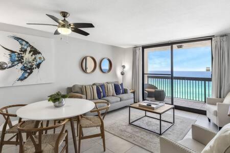 The Oyster By Brightwild-Beachfront Condo Destin Bagian luar foto